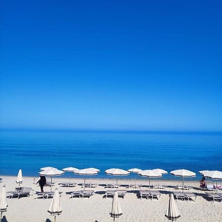 Residenza Stefanelli Capo Vaticano Exterior foto