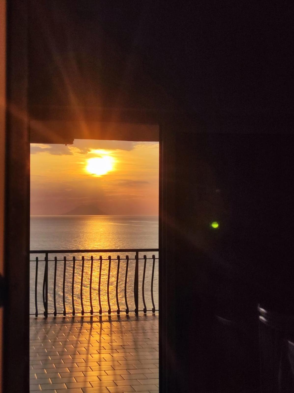 Residenza Stefanelli Capo Vaticano Exterior foto