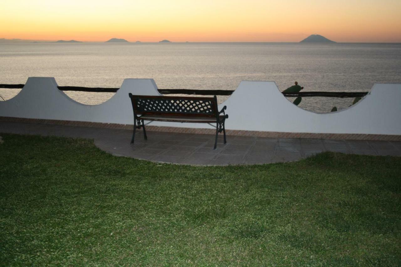 Residenza Stefanelli Capo Vaticano Exterior foto